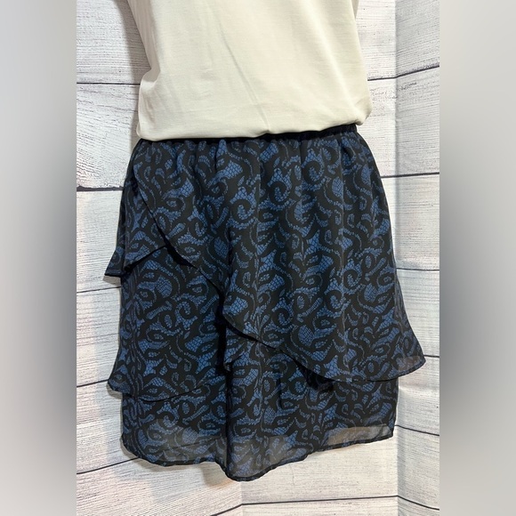 SILENCE + Noise by Urban Outfitters Layered Mini Skirt - Picture 2 of 7